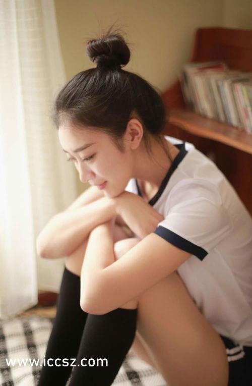 国产情侣高清在线,浪漫瞬间，甜蜜瞬间，尽在这一刻  第3张